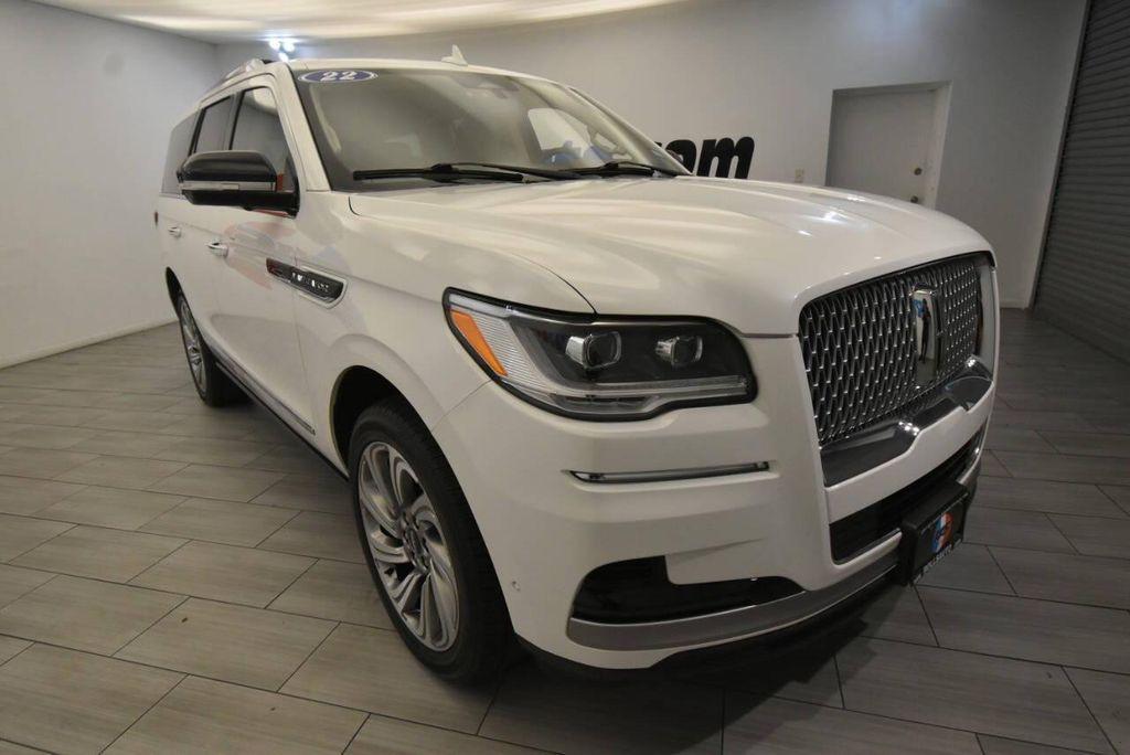 used 2022 Lincoln Navigator car, priced at $54,985