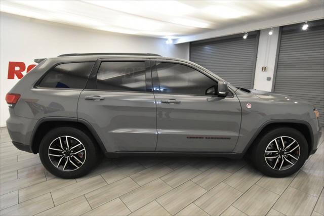 used 2021 Jeep Grand Cherokee car