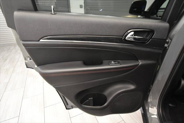 used 2021 Jeep Grand Cherokee car