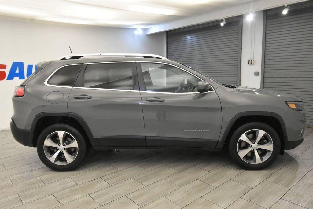 used 2021 Jeep Cherokee car, priced at $17,985