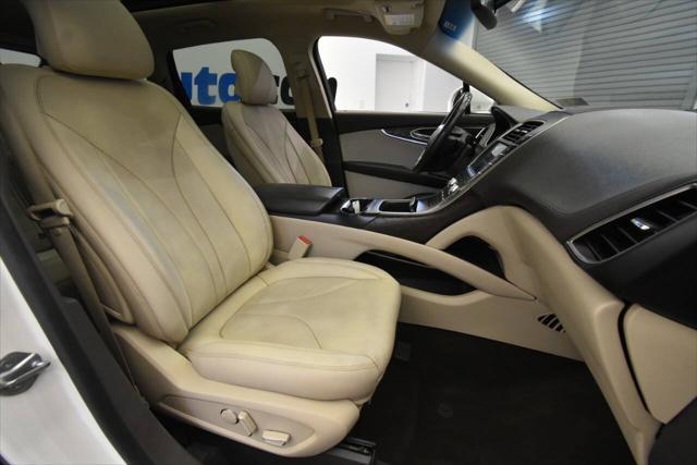 used 2019 Lincoln Nautilus car, priced at $18,954