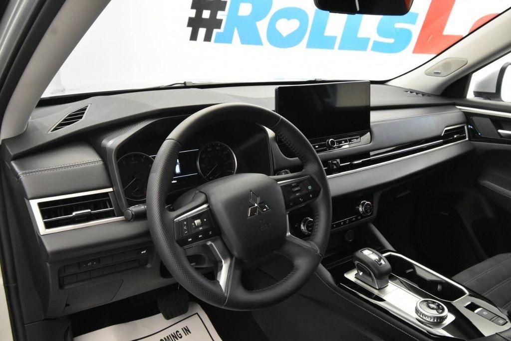 used 2025 Mitsubishi Outlander car, priced at $25,370
