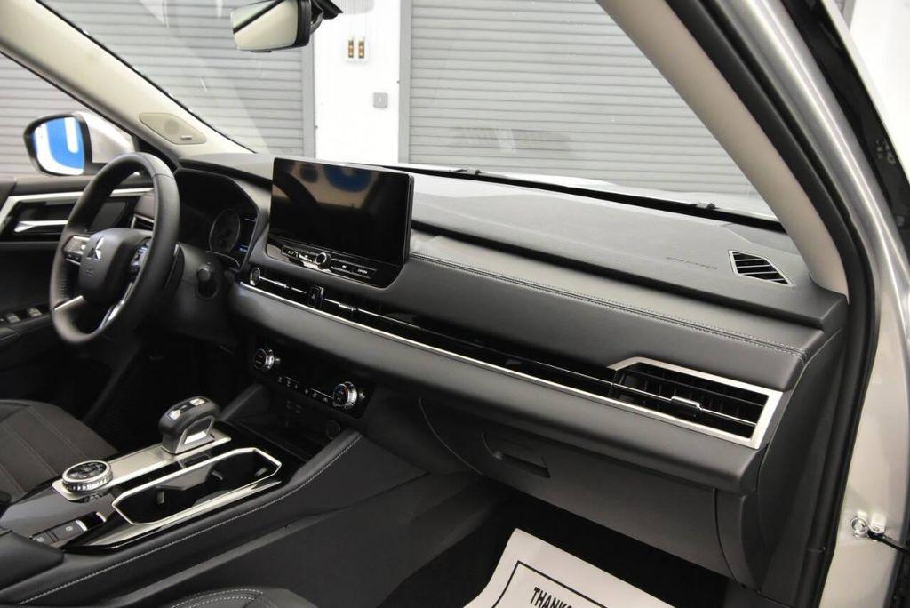 used 2025 Mitsubishi Outlander car, priced at $25,370
