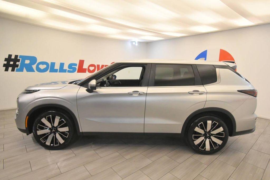 used 2025 Mitsubishi Outlander car, priced at $25,370