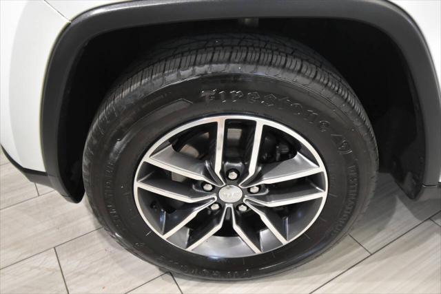 used 2017 Jeep Grand Cherokee car