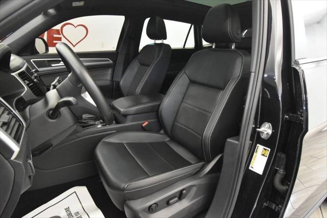 used 2022 Volkswagen Atlas Cross Sport car