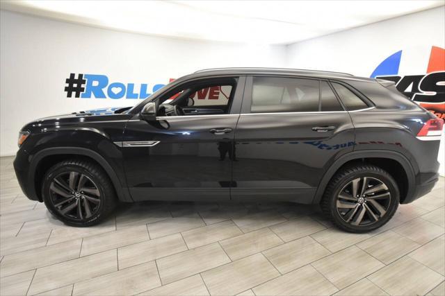 used 2022 Volkswagen Atlas Cross Sport car