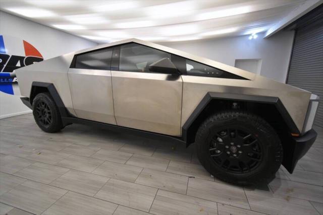 used 2024 Tesla Cybertruck car