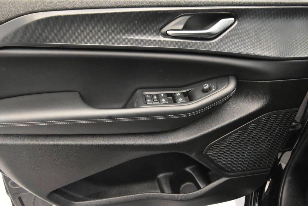 used 2024 Jeep Grand Cherokee L car, priced at $27,495