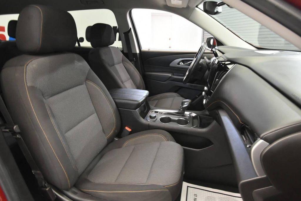 used 2021 Chevrolet Traverse car, priced at $16,999