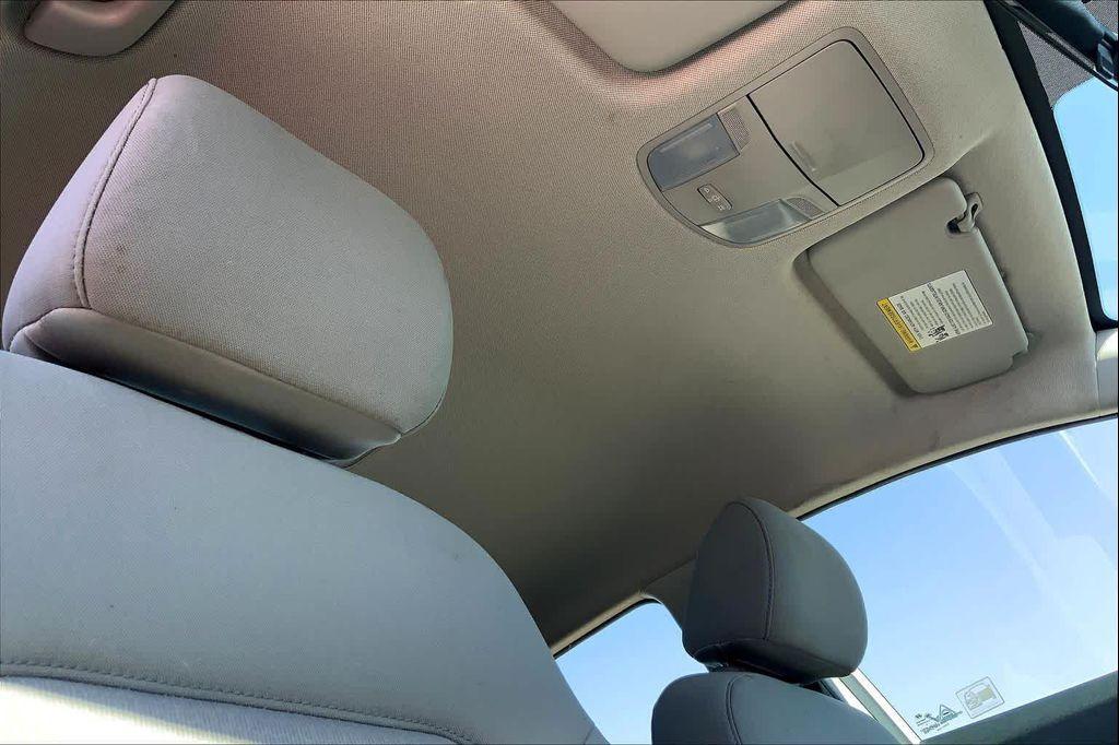 used 2018 Hyundai Elantra car, priced at $13,411