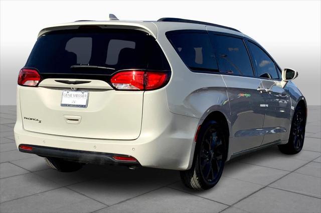 used 2020 Chrysler Pacifica car, priced at $23,857