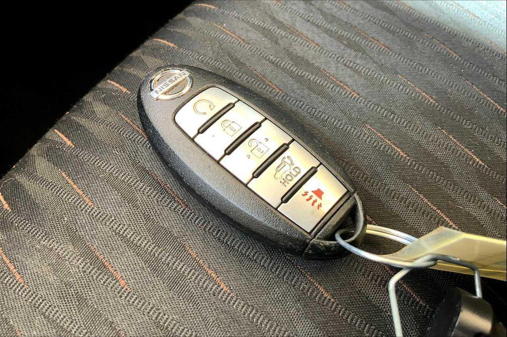 used 2018 Nissan Rogue car, priced at $15,060