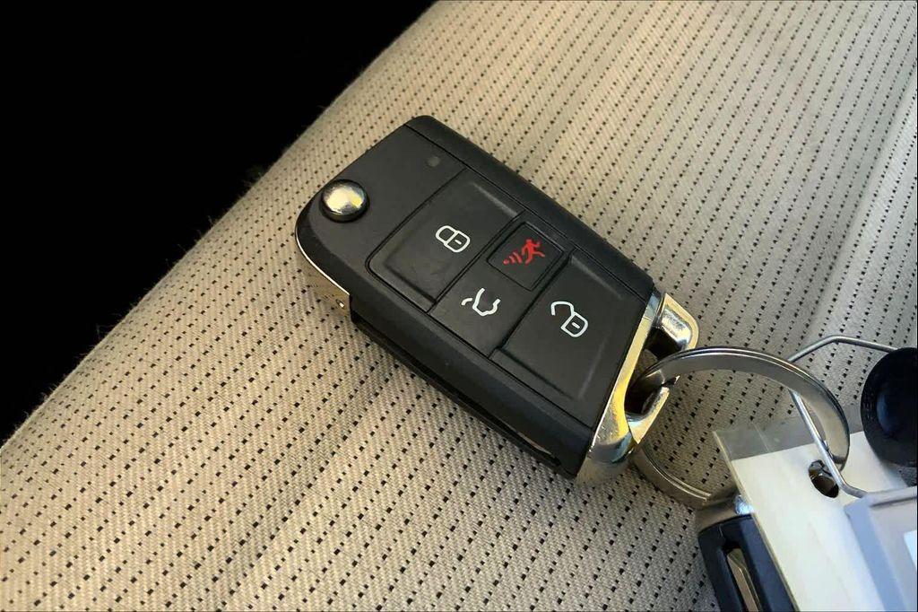 used 2022 Volkswagen Tiguan car, priced at $18,397