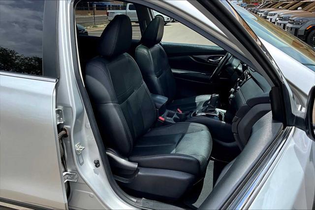 used 2018 Nissan Rogue car, priced at $16,264