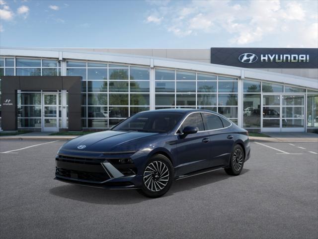 new 2025 Hyundai Sonata Hybrid car, priced at $32,655