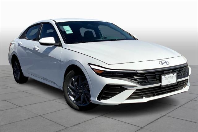 new 2024 Hyundai Elantra HEV car, priced at $25,430