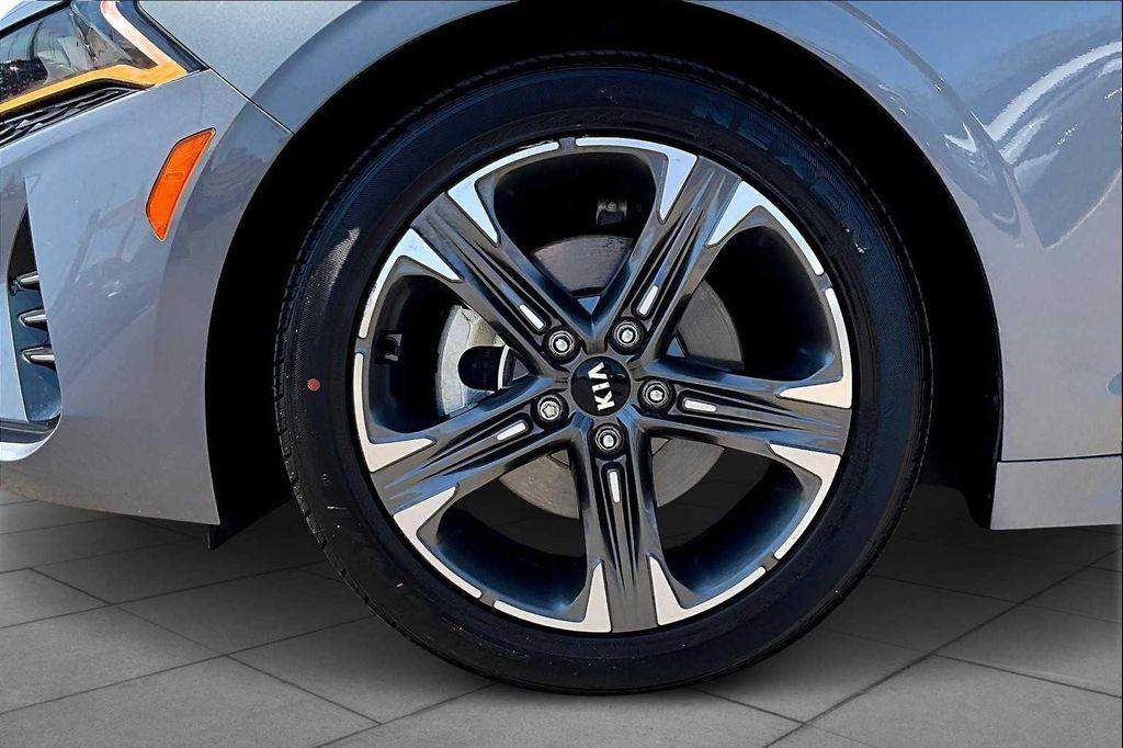 used 2021 Kia K5 car, priced at $23,292