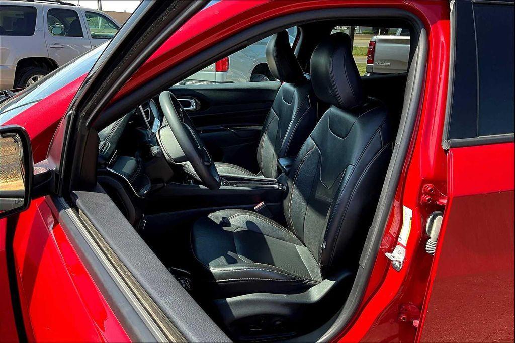 used 2023 Jeep Compass car, priced at $20,804