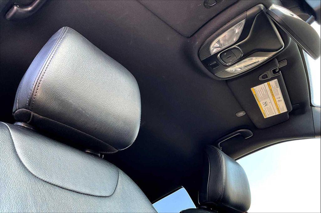 used 2023 Jeep Compass car, priced at $20,804