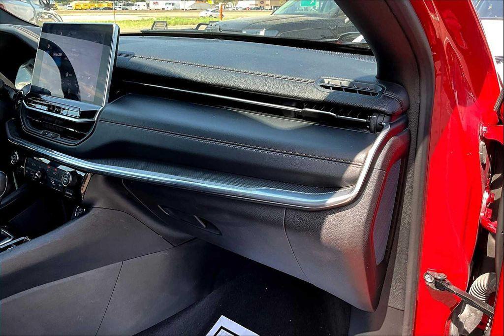 used 2023 Jeep Compass car, priced at $20,804