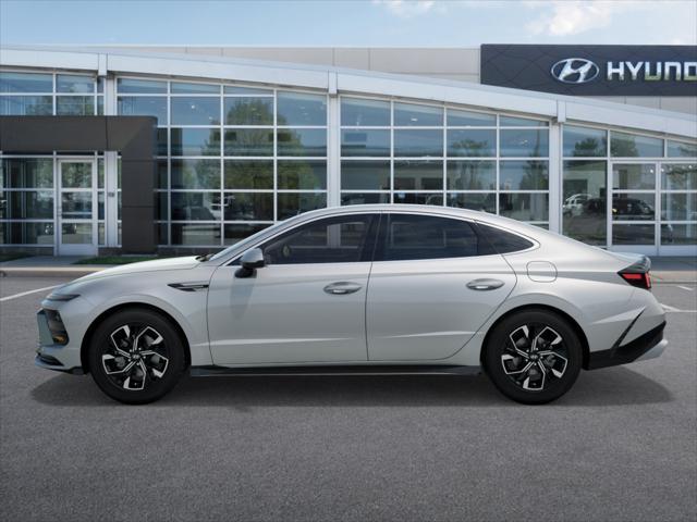 new 2025 Hyundai Sonata car, priced at $29,780