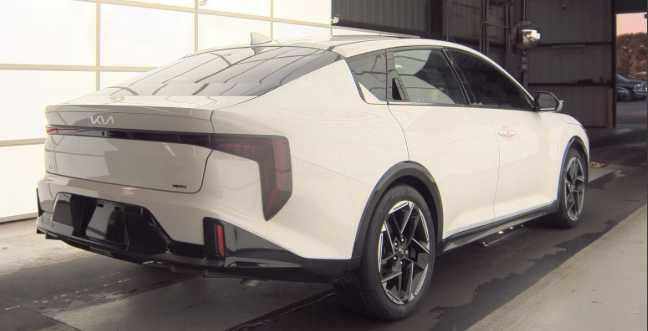 used 2025 Kia K4 car, priced at $25,400