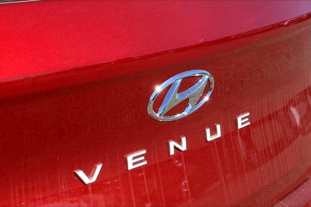 new 2024 Hyundai Venue car, priced at $25,201