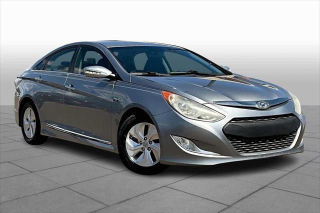used 2015 Hyundai Sonata Hybrid car, priced at $6,085
