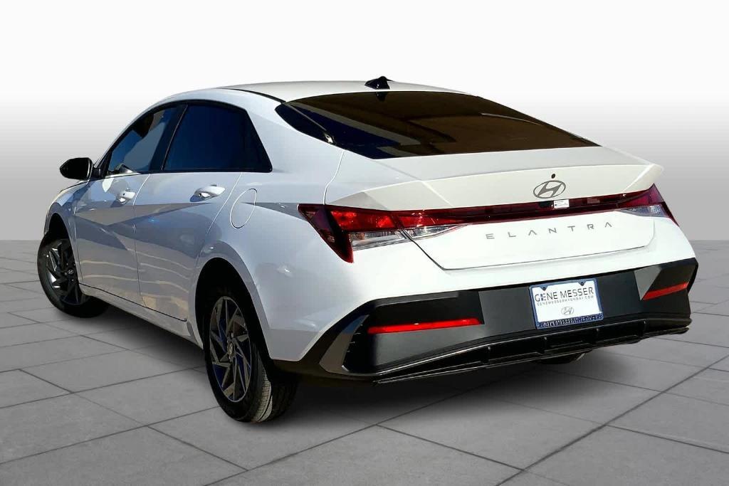new 2024 Hyundai Elantra car, priced at $24,401