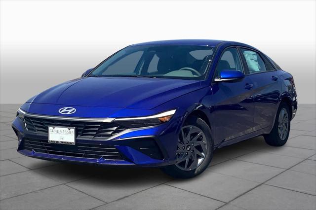 new 2024 Hyundai Elantra car, priced at $25,290