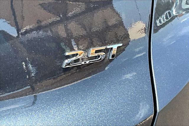 used 2022 Hyundai Santa Fe car, priced at $25,819