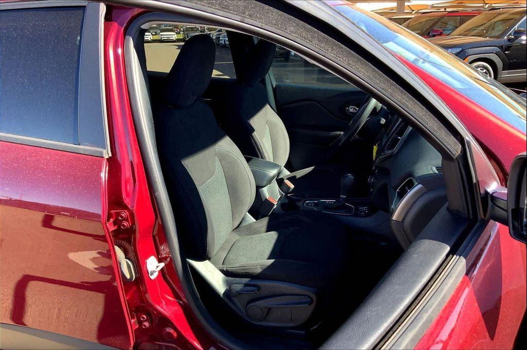 used 2021 Jeep Cherokee car, priced at $14,597