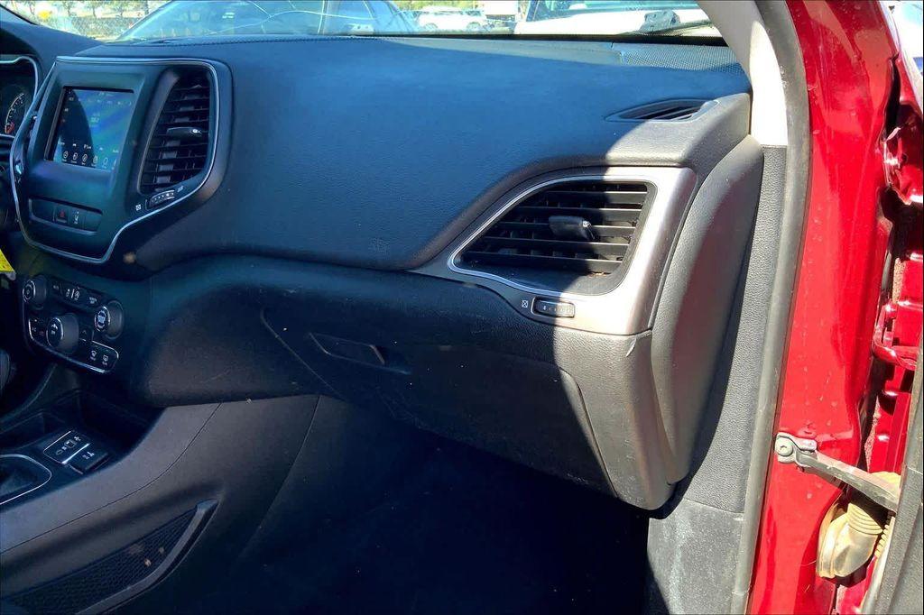 used 2021 Jeep Cherokee car, priced at $14,597