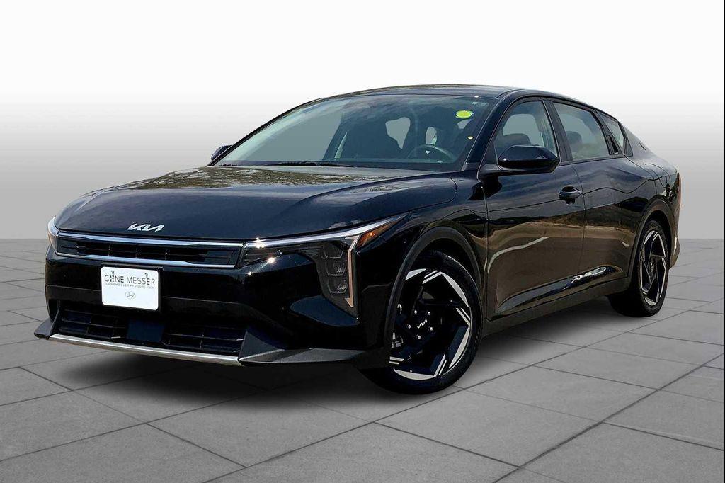 used 2025 Kia K4 car, priced at $23,167