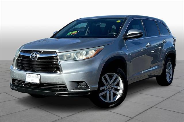 used 2016 Toyota Highlander car, priced at $16,458