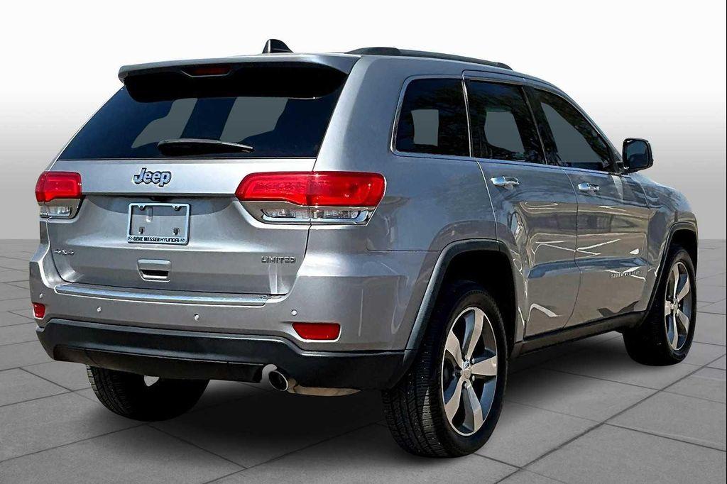 used 2015 Jeep Grand Cherokee car, priced at $10,936
