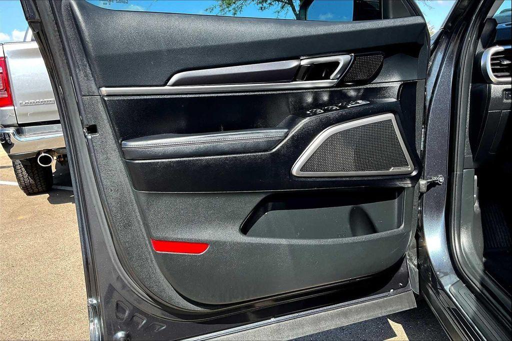 used 2023 Kia Telluride car, priced at $31,236