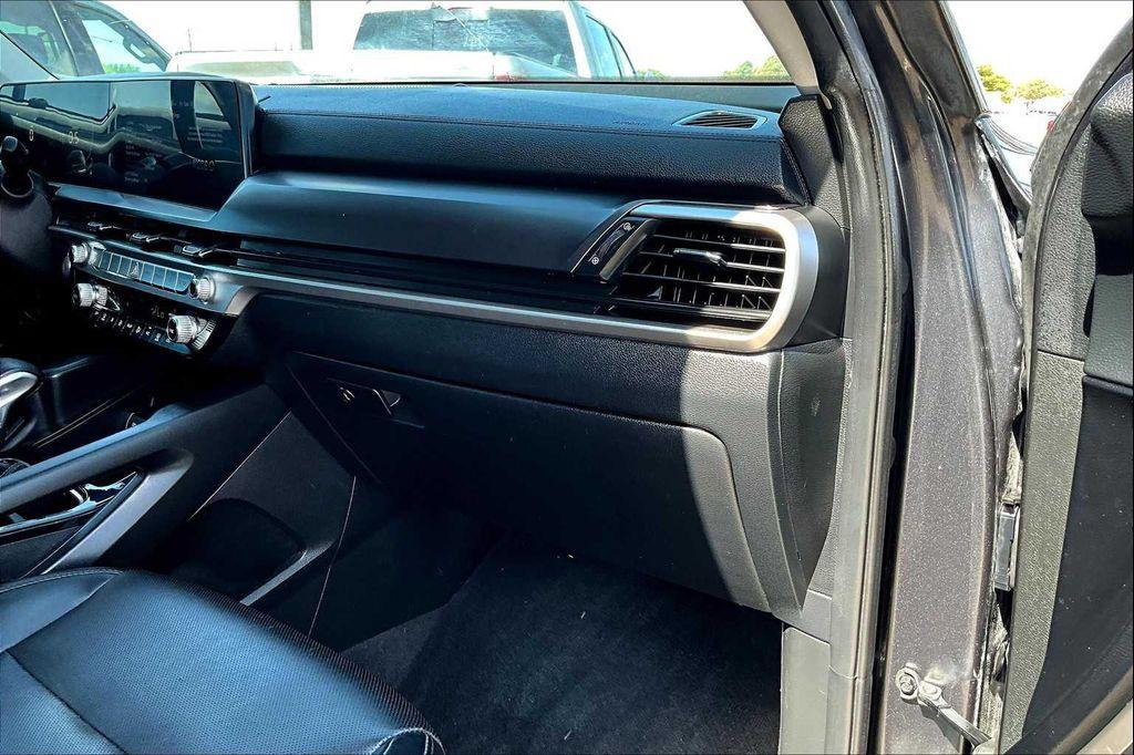 used 2023 Kia Telluride car, priced at $31,236
