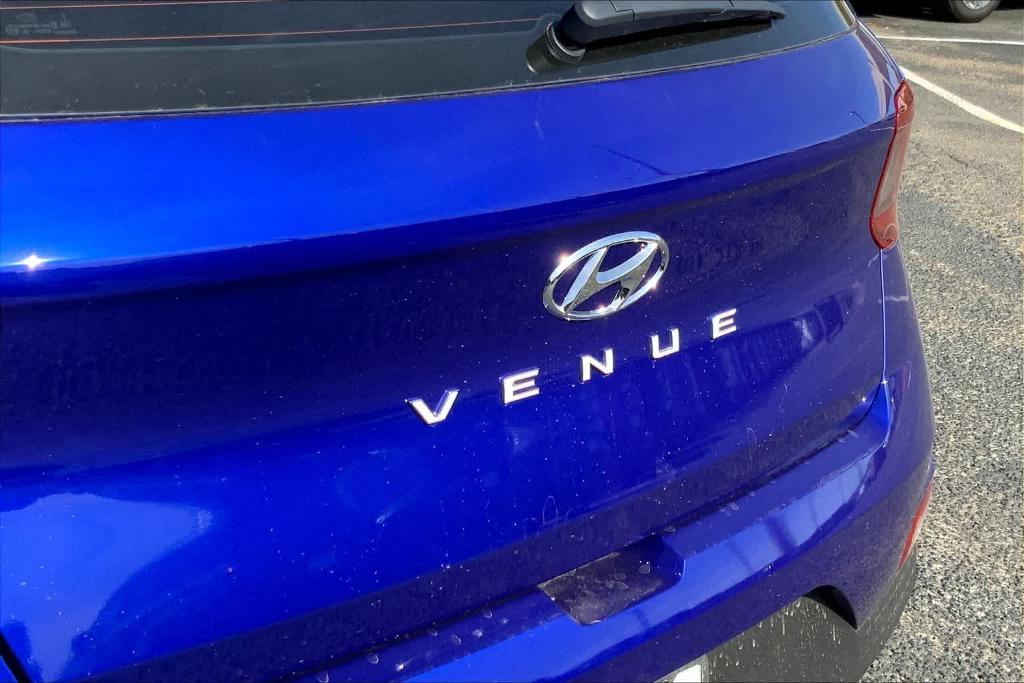 new 2024 Hyundai Venue car, priced at $26,431