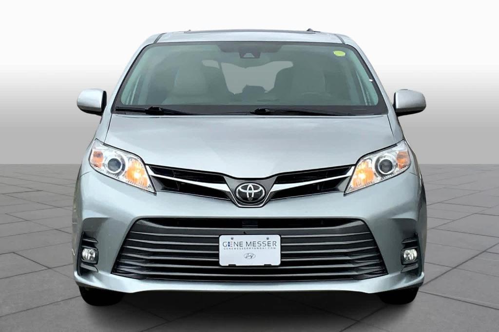 used 2020 Toyota Sienna car, priced at $27,999