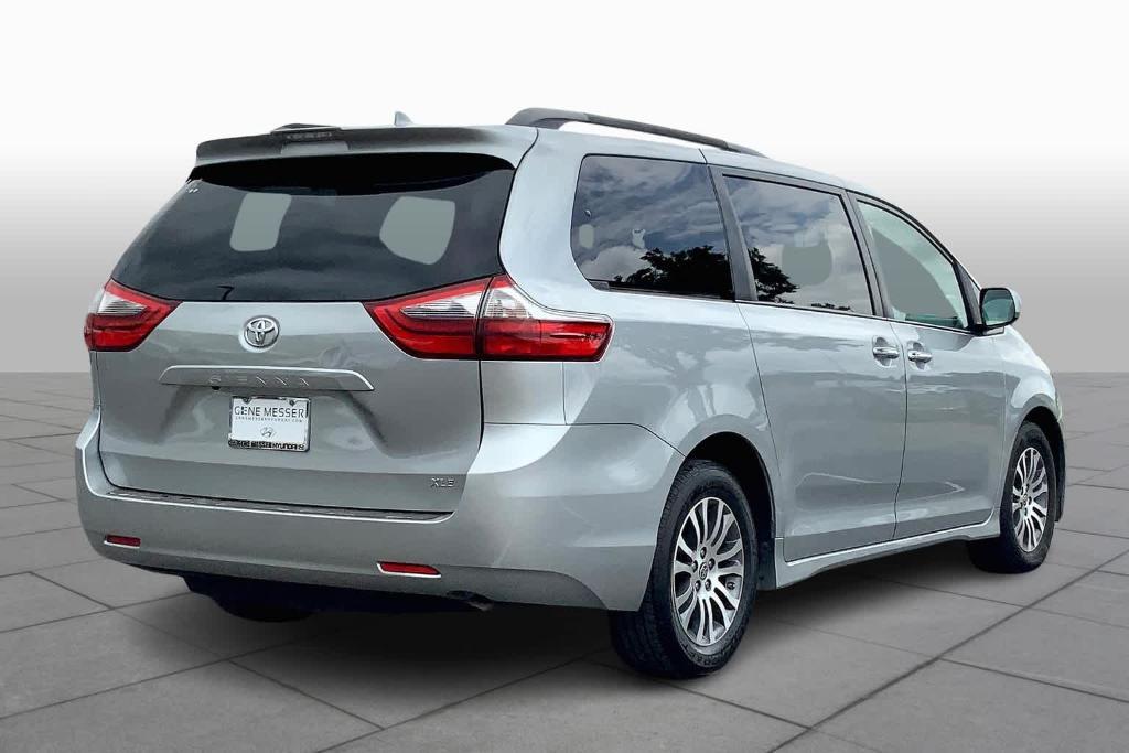used 2020 Toyota Sienna car, priced at $27,999