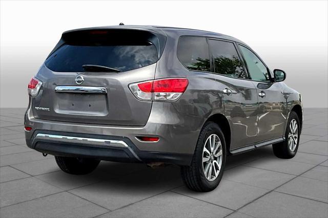 used 2013 Nissan Pathfinder car, priced at $6,521