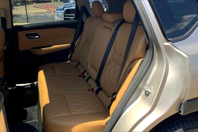 used 2021 Nissan Rogue car, priced at $24,243