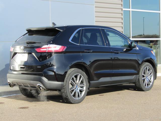 used 2022 Ford Edge car, priced at $32,999