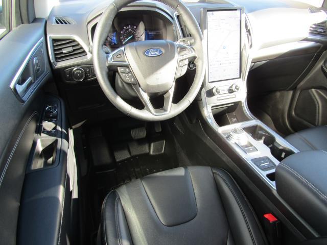 used 2022 Ford Edge car, priced at $32,999