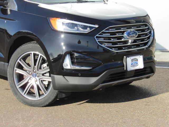 used 2022 Ford Edge car, priced at $32,999