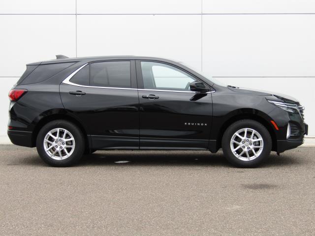 used 2022 Chevrolet Equinox car, priced at $16,999