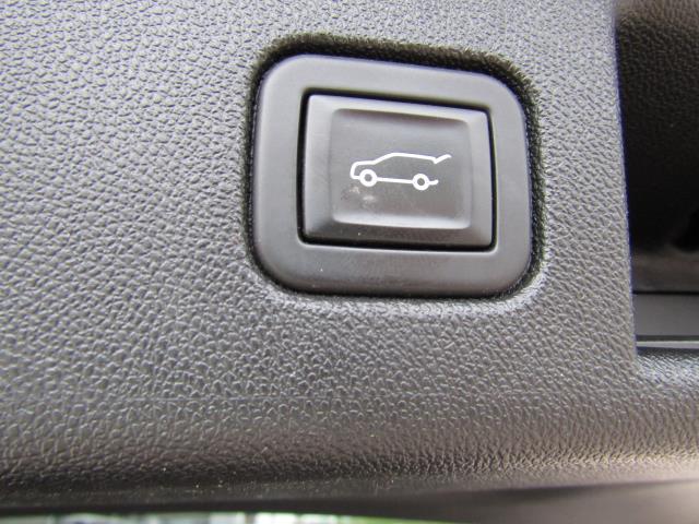 used 2022 Chevrolet Equinox car, priced at $16,999