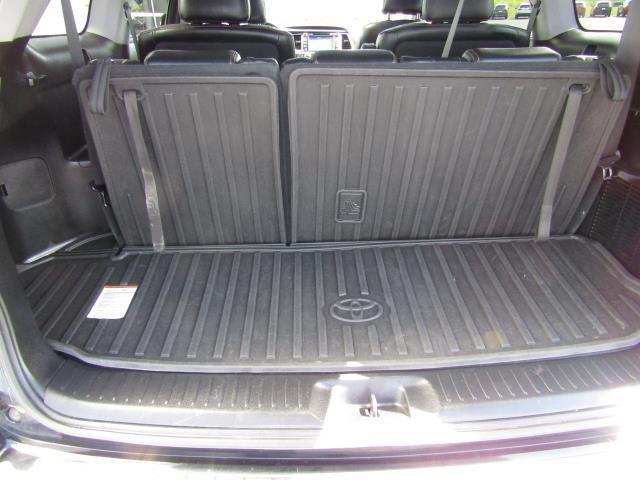 used 2017 Toyota Highlander car, priced at $17,886